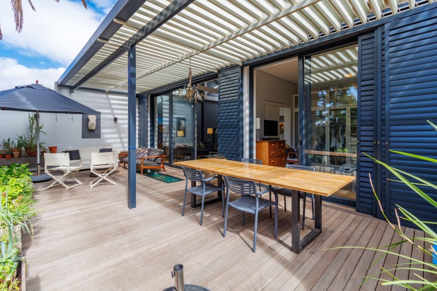 To Let 1 Bedroom Property for Rent in Tamboerskloof Western Cape